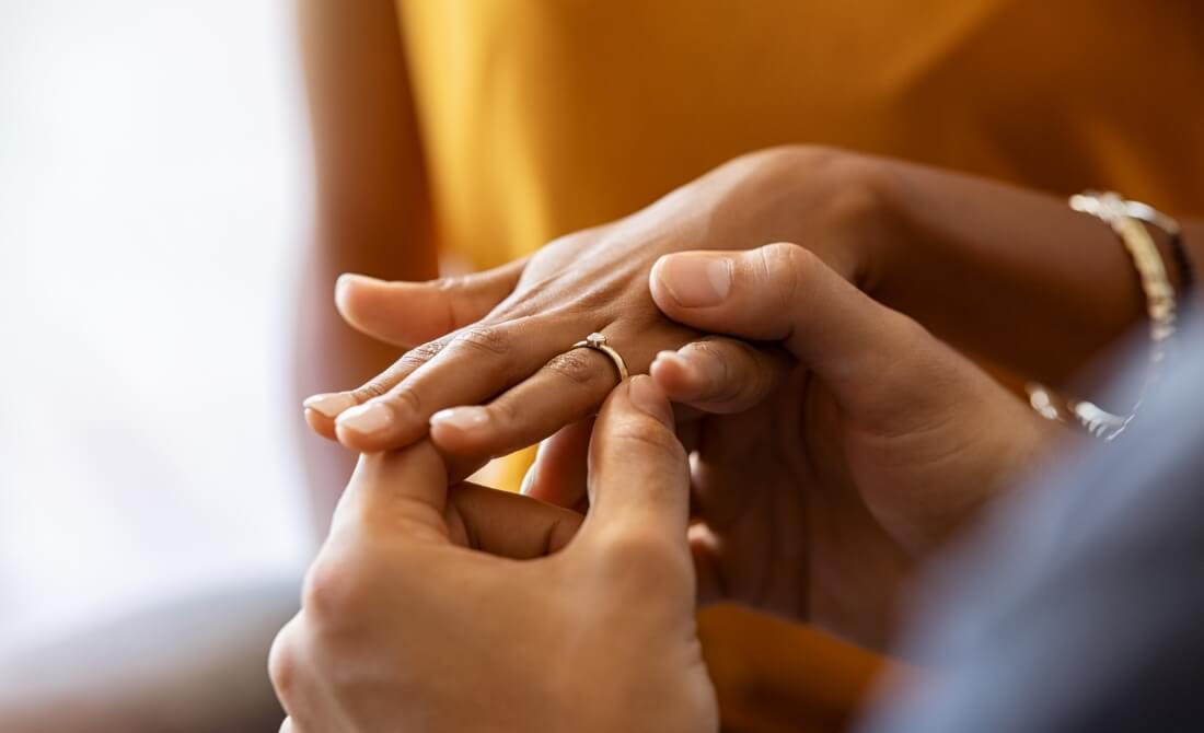 Ako vybrať zásnubný prsteň